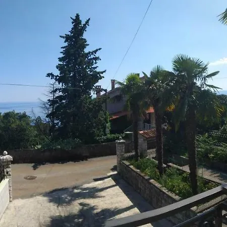 Appartement Carnerolo*** *